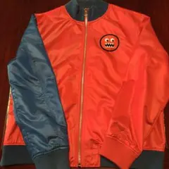 GUESS x J Balvin ナイロンジャケット