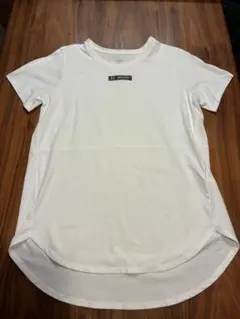 アンダーアーマー　Tシャツ　白　ジム　トレーニング　半袖　XL