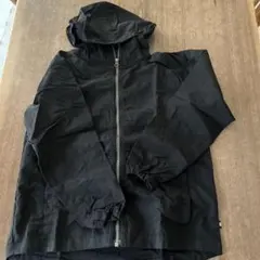 薄手のジャンパー