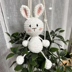 ハンドメイド あみぐるみ うさぎ ホワイトのサムネイル