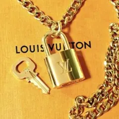 LOUIS VUITTON カデナ 南京錠 社外新品シルバー喜平ペアネックレス