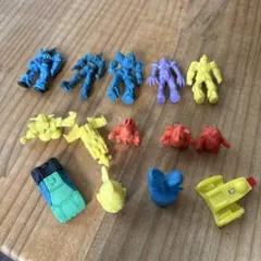 ガンダム消しゴム他　 13体セット