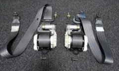 ダイハツ ミラジーノ L700S フロントシートベルト左右セット - メルカリ