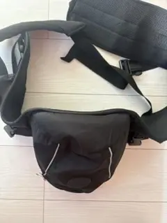 ヒップシート 抱っこ紐 ウエストポーチ付き ブラック