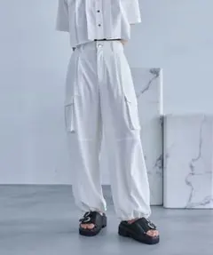 ハレ HARE 2WAY BIGカーゴ　ワイドパンツ　ホワイト