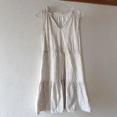 GAP ノースリーブ ワンピース ベージュ 総柄のサムネイル