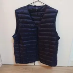 ユニクロ ウルトラライトダウン ノースリーブ Vネック ネイビー XLサイズ