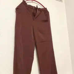 センタープレスパンツ