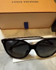 LOUIS VUITTON ブラック サングラス