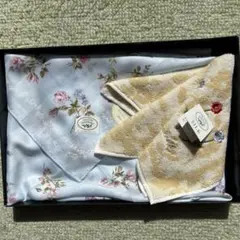 新品　未使用　ローラ・アシュレイ　ハンドタオル　ハンカチセット
