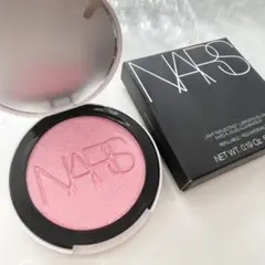NARS ライトリフレクティング　ルミナイジングブラッシュ　LUCKY LOVEのサムネイル