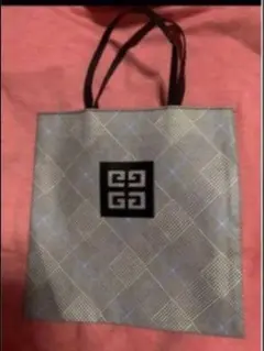 ⚠️最終価格！なのでいいね！のみ❌❌❌即購入以外コメント！ジバンシービニールトート