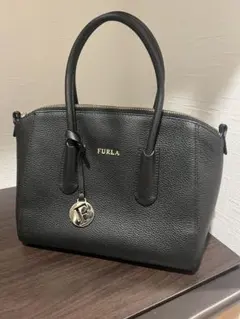 FURLA ハンドバッグ ブラックのサムネイル