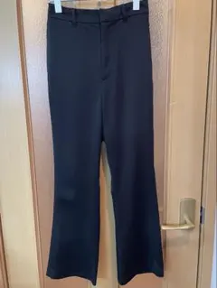 HARE スラックス　フレアパンツ　ブラック