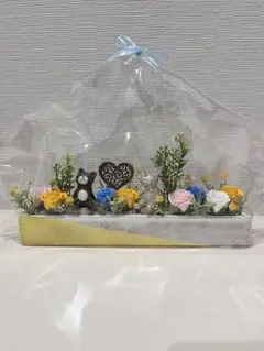 花・ネコ・ウサギのフィギュア付き　置物　インテリア