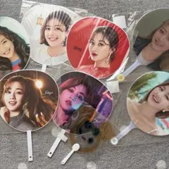 ジヒョ うちわ　TWICE