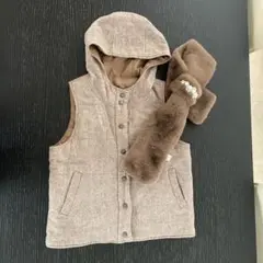 フード付きグレー混紡ベスト