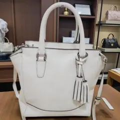 COACH コーチ 2WAY ショルダーバッグ タッセル レザー ホワイト美品