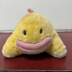 昭和　レトロ　野村トーイ　イワヤ　ぬいぐるみ　黄色　怪獣　魚　オコゼ　おばけ JA非売品 よりぞうぬいぐるみ - メルカリ