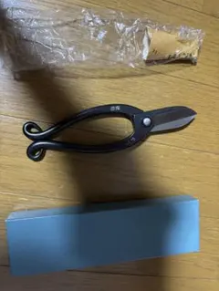 悦郎　悦郎作。花鋏　池坊型　剪定鋏。ステンレス製。美品。検索;国治 昌国 悦郎 悦郎作。花鋏 池坊型 剪定鋏。ステンレス製。美品。検索;国治