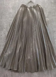 SIMPLICITE 光沢感のあるロングプリーツスカート