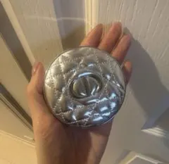 dior スキンフォーエヴァーグロウルミナイザー ピンクヘイロー