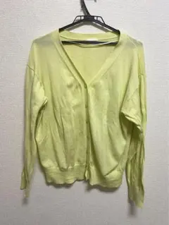 GU ジーユー　UVカットウォッシャブルVネックカーディガン　イエロー　長袖