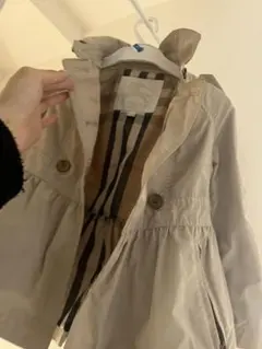 【Burberry】ベージュ ダブルブレストコート