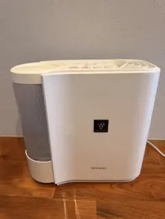 中古SHARP 気化式加湿器 HV-H30W本体のサムネイル