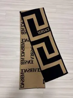 VERSACE マフラー ベージュ ブラックのサムネイル