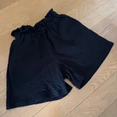 セラフ　黒のショートパンツ 140サイズ　美品！！