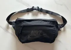 NIKE ナイキ テック ヒップ パック ボディバッグ ショルダーバッグ 黒