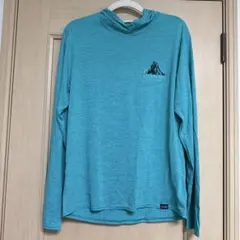 新品！patagonia CHOUINARD フーディーキャプリーンのサムネイル