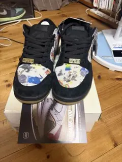 Nike SB Dunk Low OG Supreme Rammellzee