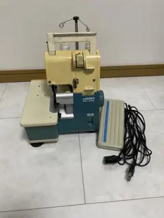 未使用品☆JUKIジューキ ロックミシン MO-203 フットコントローラー 