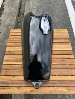 2026年最新】sr400 タンクキャップの人気アイテム - メルカリ