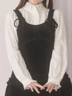 merry Jenny frill neckブラウス　オフホワイトのサムネイル