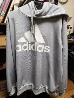 adidas グレー フード付きパーカー Lサイズ