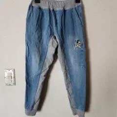 BABYDOLLミッキー刺繍デニム風パンツ 140cm