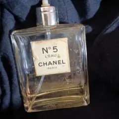 CHANEL N°5 L'eau 香水