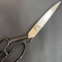 Item thumbnail for item 401abdd8-200a-431c-a5dd-27a79dd64387