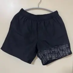 美品 ELLESPORT 黒 ショートパンツ 建物プリント エルスポーツブラック