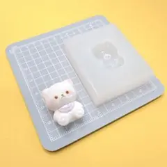 No.7 赤ちゃんくま 【シリコンモールド レジン 粘土 ハンドメイド】