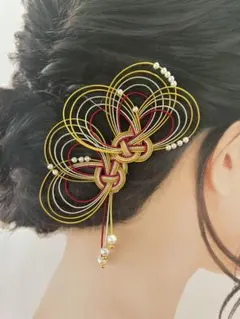 水引のヘアピン　和装　髪飾り　イエロー（金茶）×赤（深紅）　【ハンドメイド】
