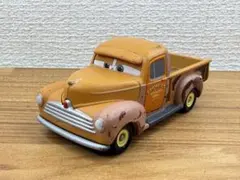 トミカ カーズトミカ C-48 スモーキー（スタンダード）