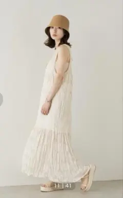 kastane シアージャガードレースノースリワンピース