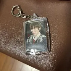 Item thumbnail for item 701eca15-5746-47a6-ba33-de16ccd925b1