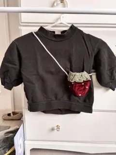 プティマイン イチゴポシェット風トレーナー　チャコール　100