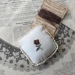 2026年最新】フランス アンティーク クッションの人気アイテム - メルカリ