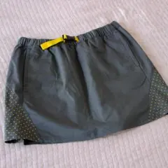 NIKE　スカート　M （L相当）